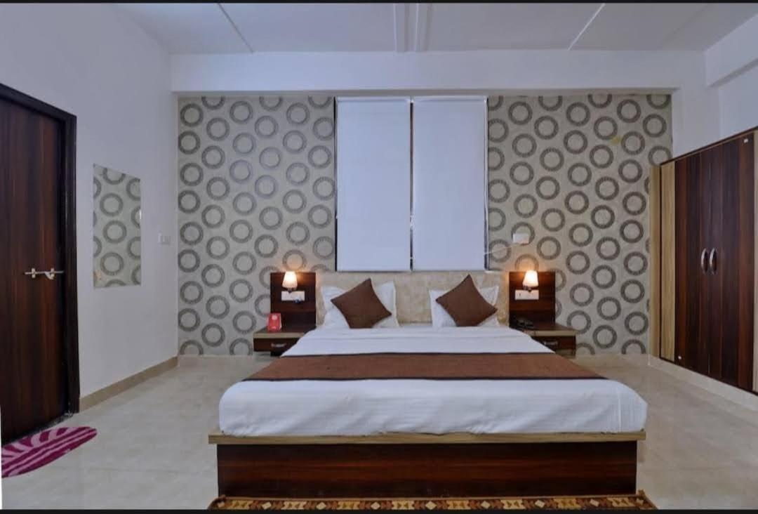 Hotel P.S. Villa آغْرا المظهر الخارجي الصورة
