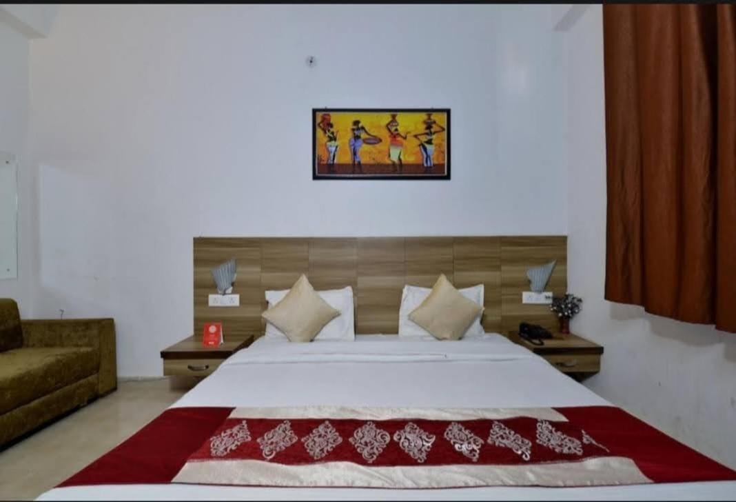 Hotel P.S. Villa آغْرا المظهر الخارجي الصورة